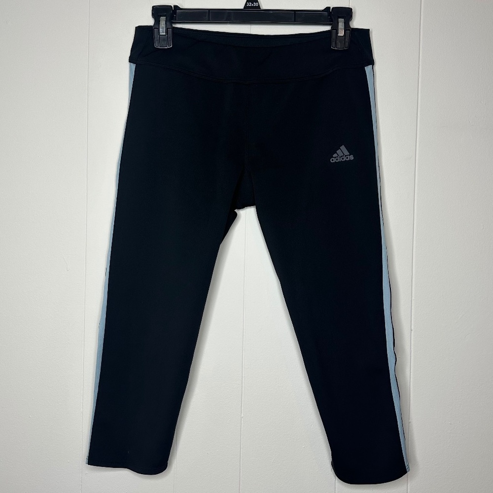 Adidas Running Climacool Capri Leggings, Size M, Black w/ Blue stripes